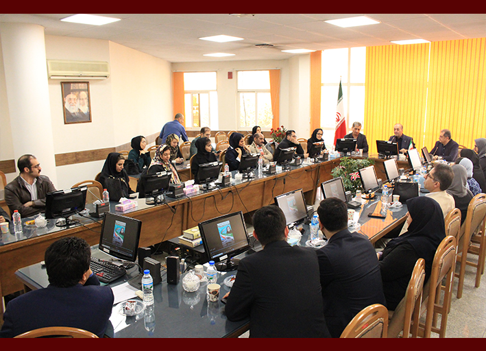 تجلیل از دستیاران حائز رتبه 10درصد تخصص و فوق‌تخصص